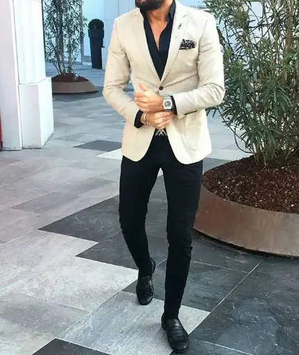 TRAJE COMPLETO
